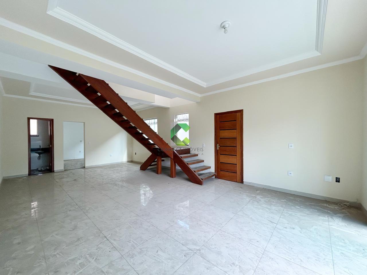 Casa para Venda, em Contagem, bairro Lcio de Abreu, 3 dormitrios, 3 banheiros, 1 sute, 4 vagas