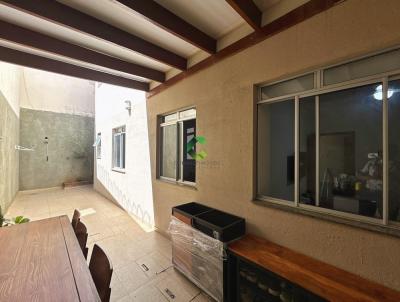 rea Privativa para Venda, em Contagem, bairro Darcy Vargas, 3 dormitrios, 2 banheiros, 1 sute, 1 vaga