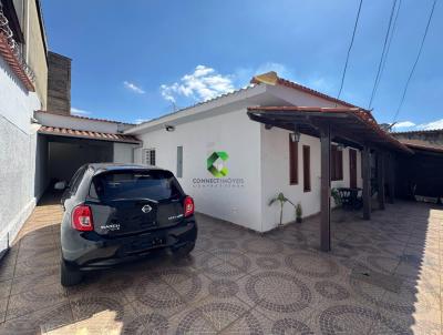 Casa para Venda, em Contagem, bairro Novo Eldorado, 3 dormit�rios, 3 banheiros, 1 su�te, 5 vagas